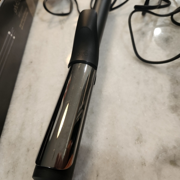 GHD curling iron - Picture 3 of 4